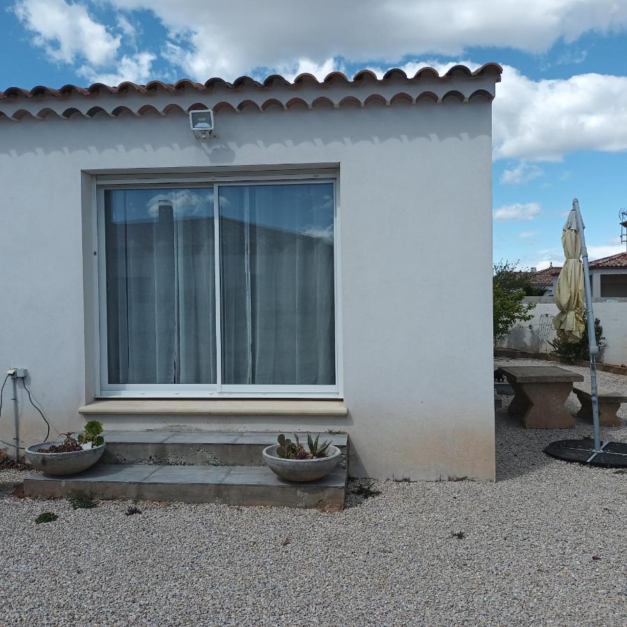 Villa Paisible P2 Pour 4 Voyageurs Saint-Gilles  Exterior foto
